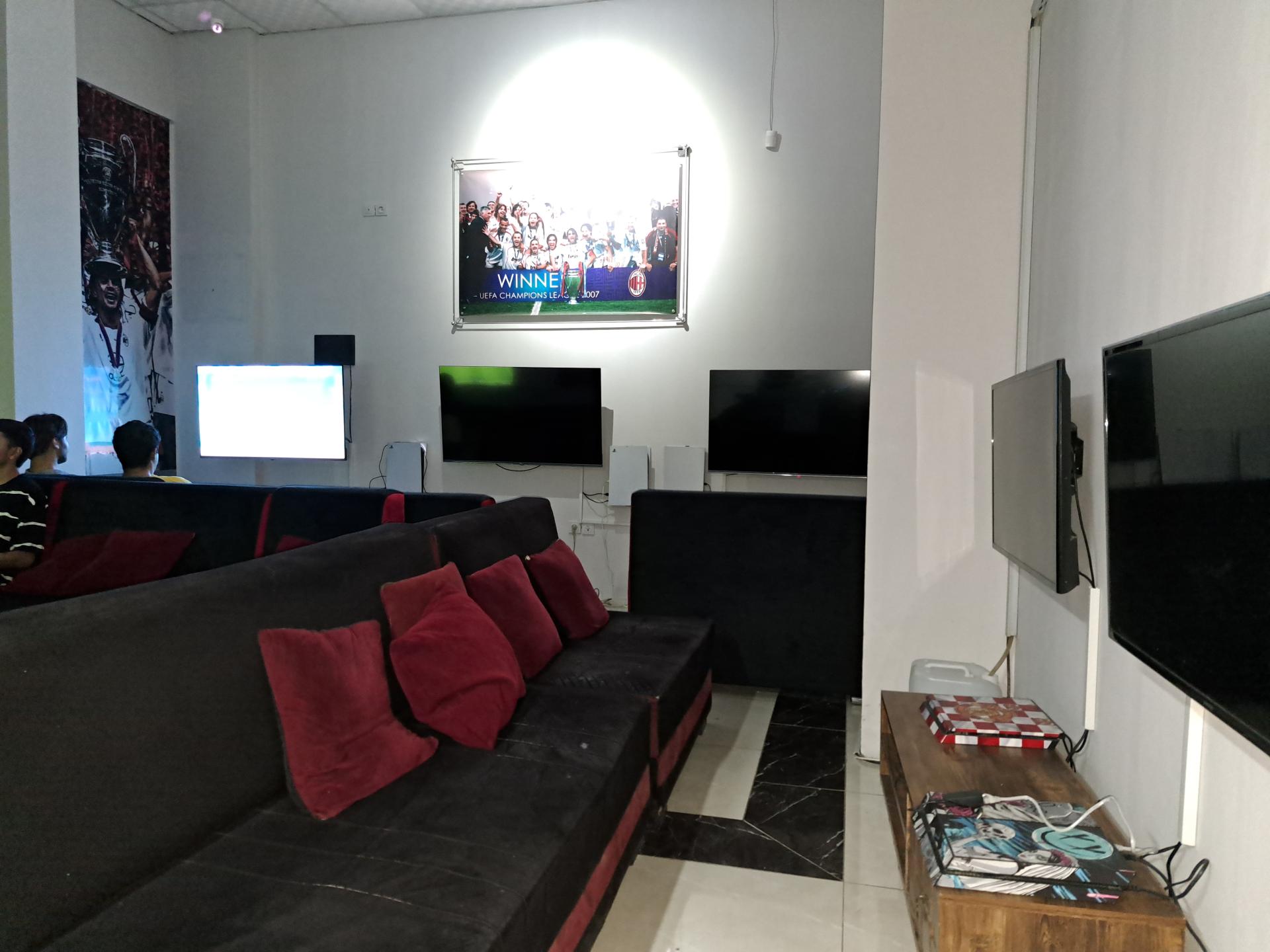 عکس گیم نت و کلوپ میلان