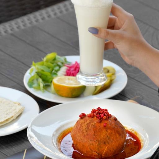 عکس رستوران لذیذ