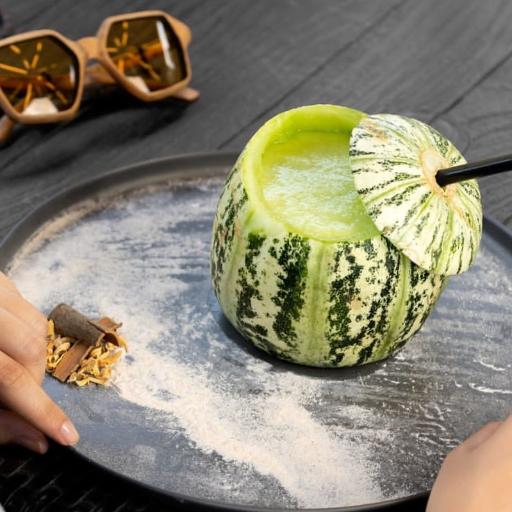 عکس رستوران لذیذ