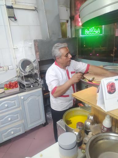 عکس کبابی بریانی دهکده