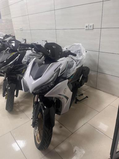 عکس فروشگاه ماندگار سیکلت