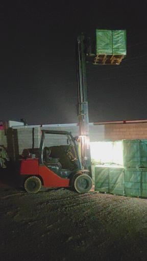 عکس انبار کاشی و سرامیک اکسیر 