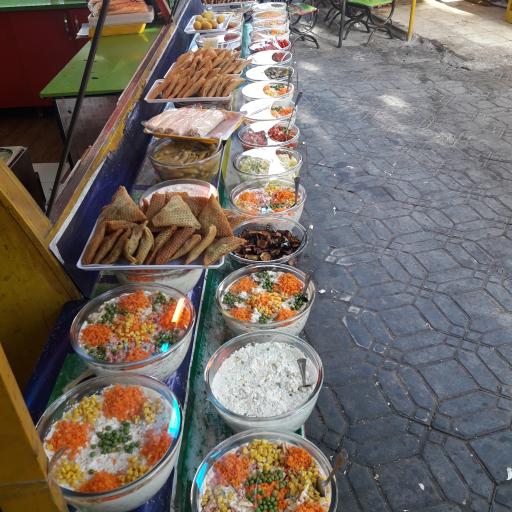 عکس سمبوسه و فلافل عمو مصطفی