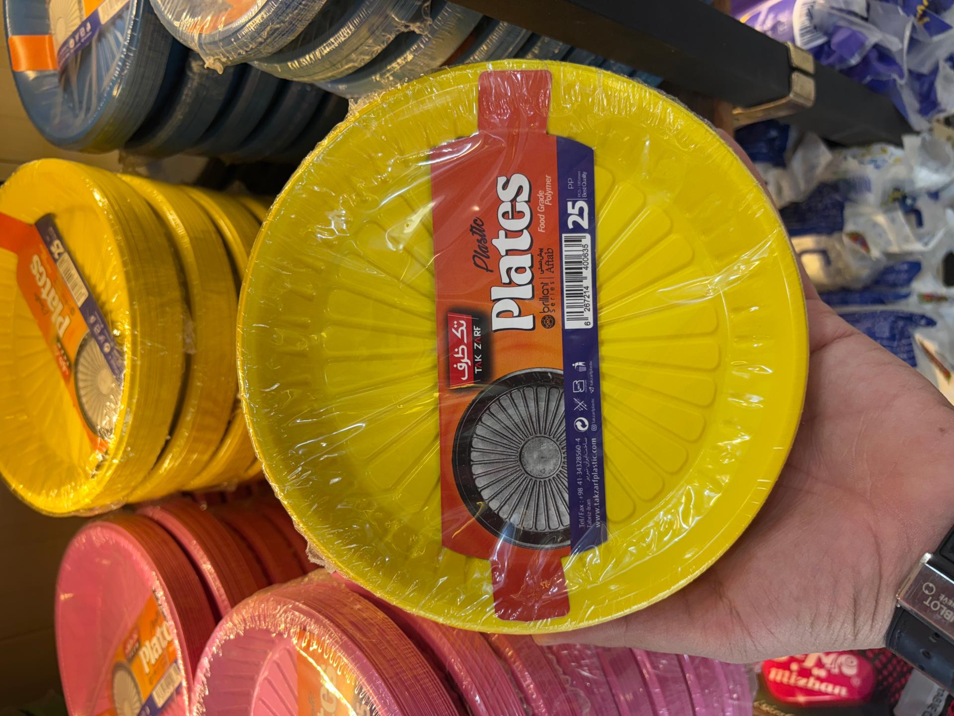 عکس ظروف یکبار مصرف متا پلاست