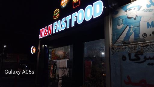 عکس کافه فست فود M&N