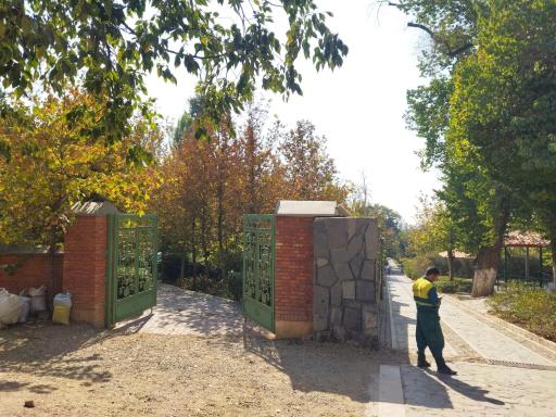 عکس درب خروجی شمالی بوستان نفس