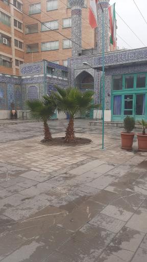 عکس امامزاده اسحاق (ع)