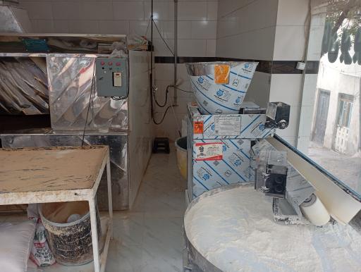 عکس نانوایی خوشه طلایی