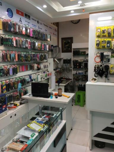 عکس فروشگاه آریا الکترونیک