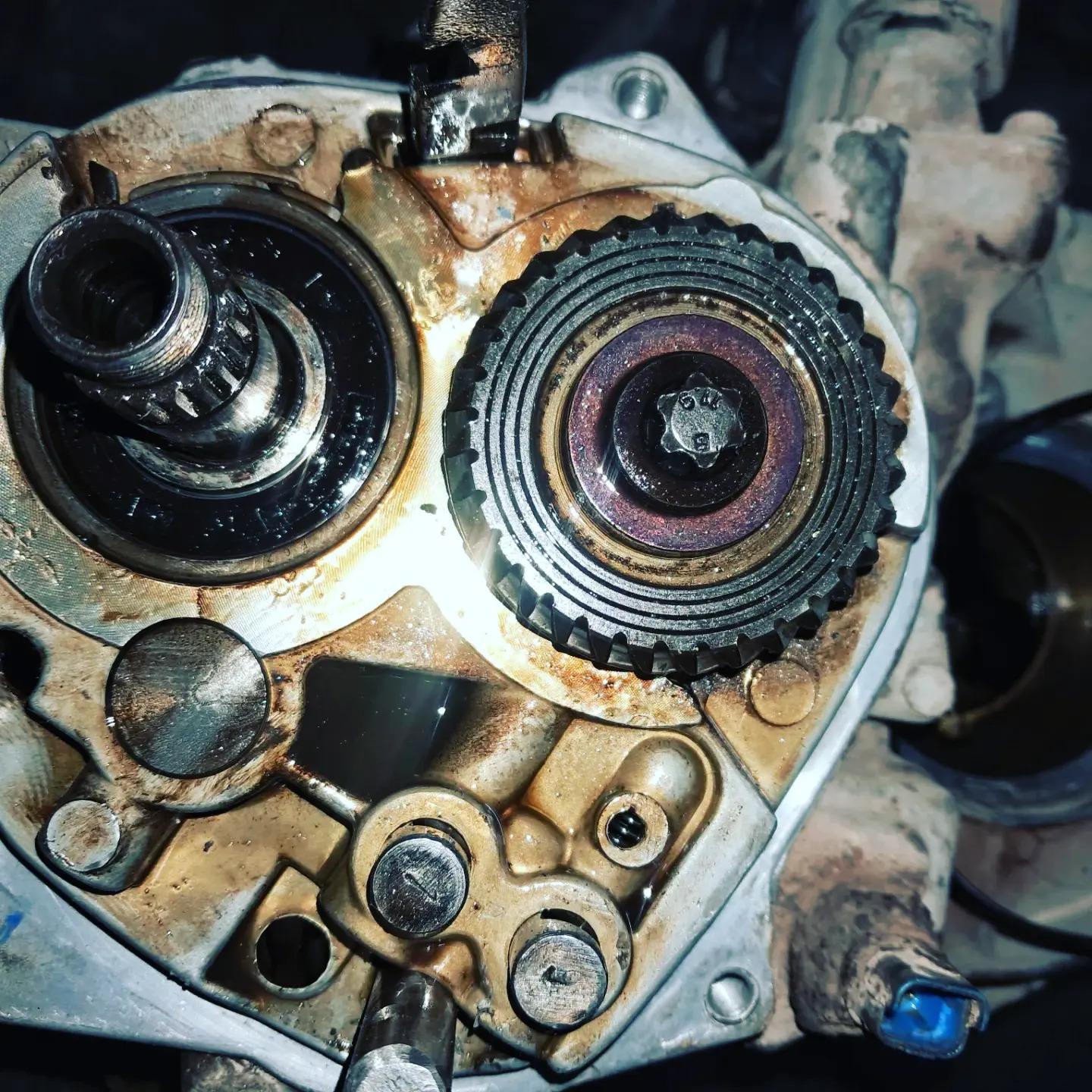 عکس خدمات خودرویی تکنو