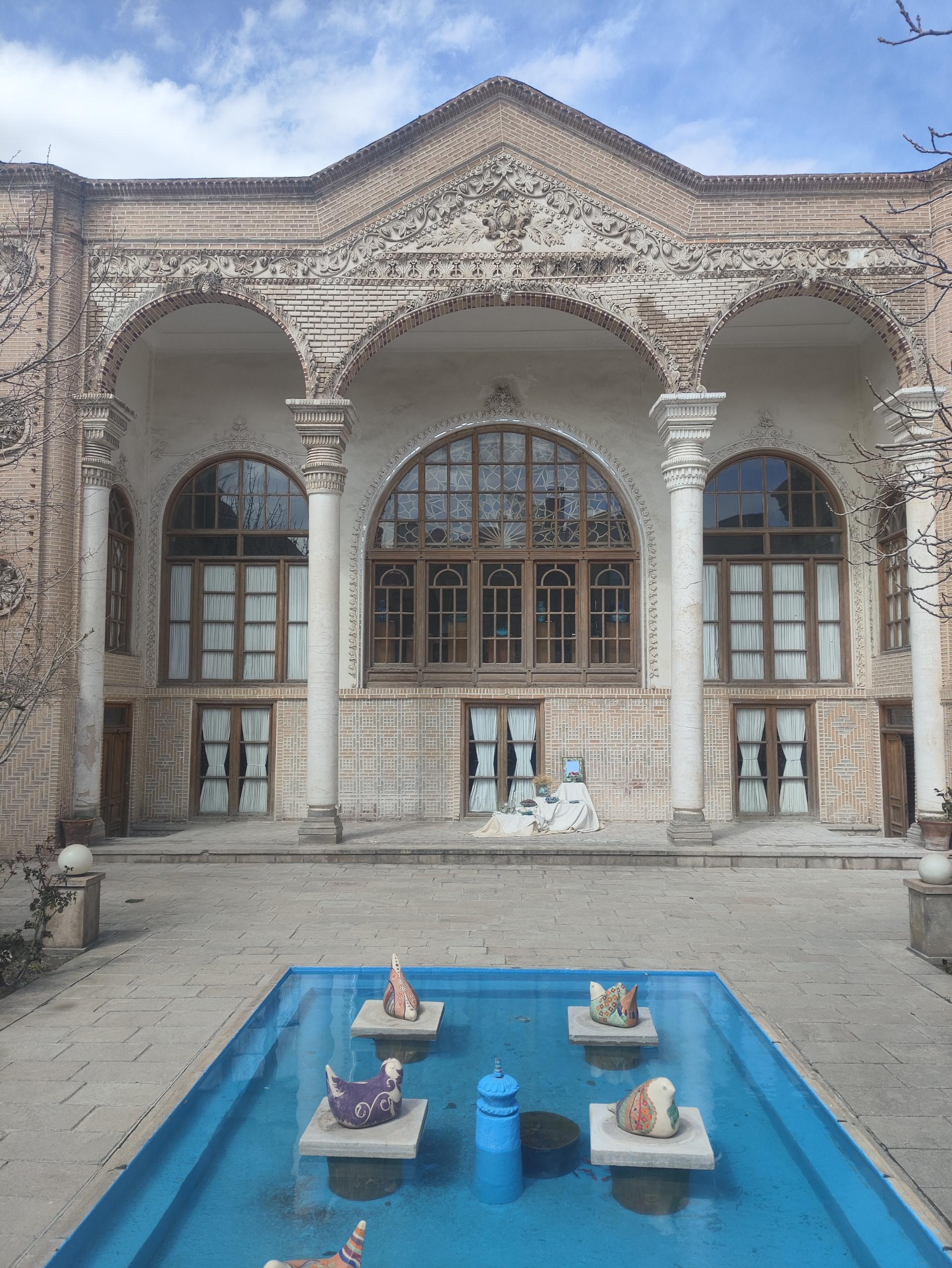 عکس خانه صرافلار (خانه و موزه سفال تبریز)