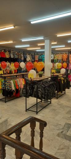 پوشاک بچه گانه آنا 