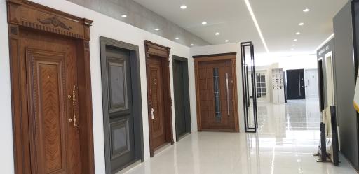 عکس فروشگاه افرا درب کرج