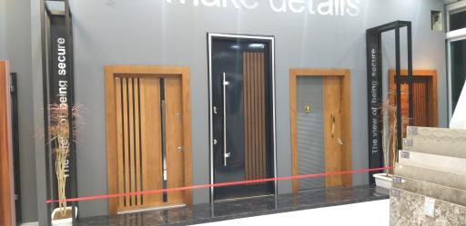 عکس فروشگاه افرا درب کرج