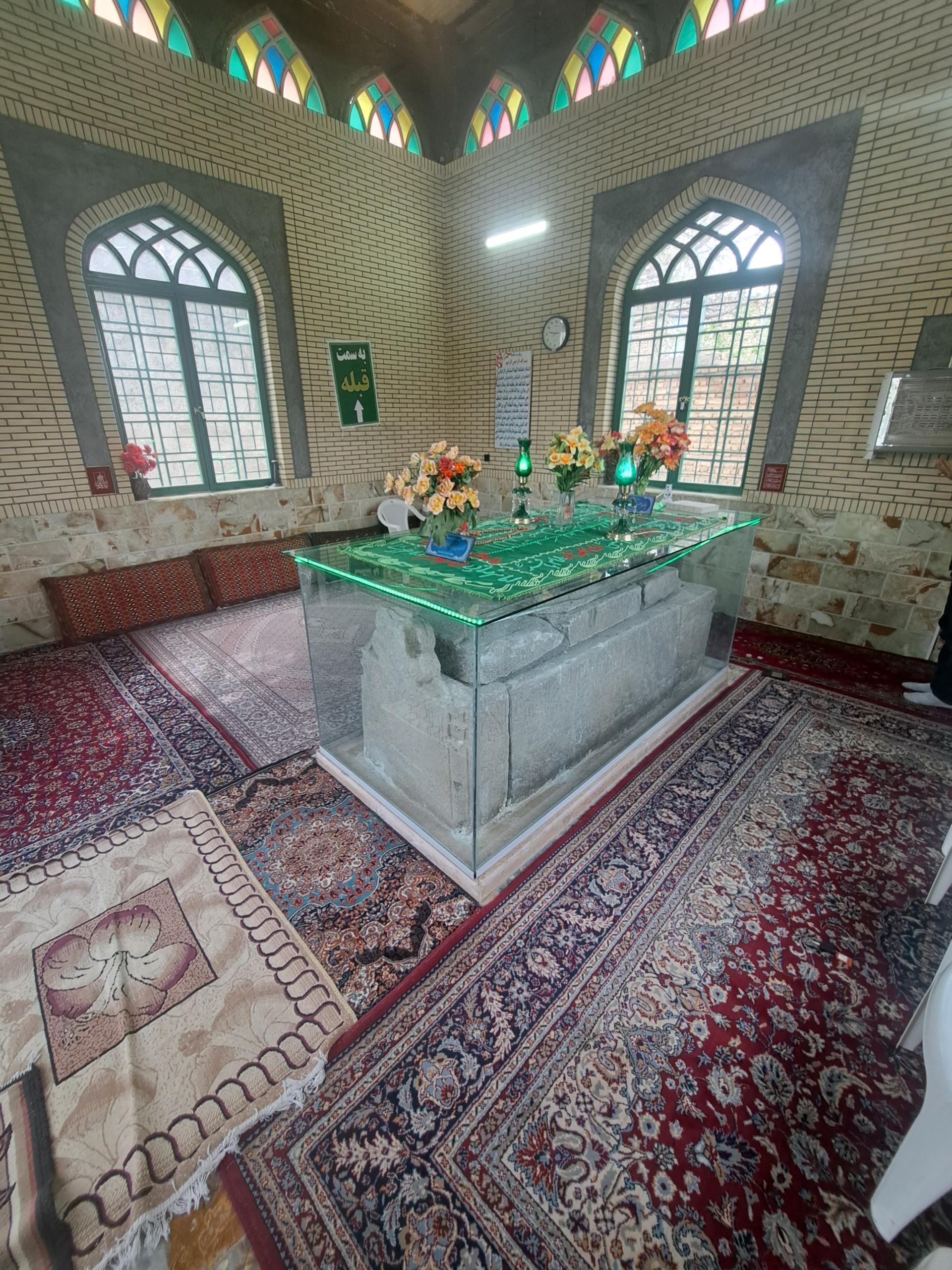 عکس امامزاده دختران موسی ابن جعفر (ع)