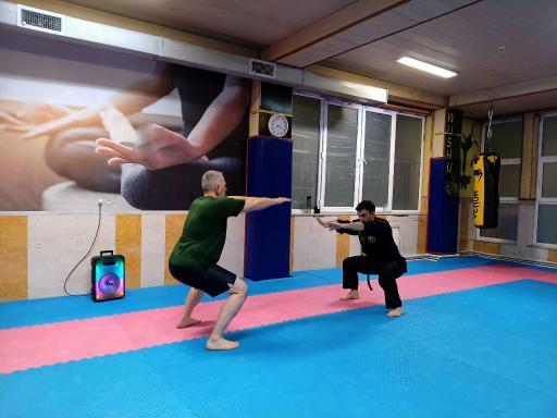 عکس باشگاه دفاع شخصی تبریز (شعبه 2)