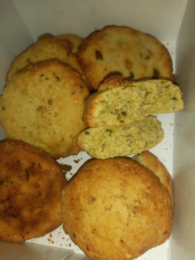 عکس کلوچه سنتی تفضلی (شعبه ۲)