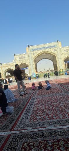 عکس ورودی خواهران طبرسی حرم امام رضا 