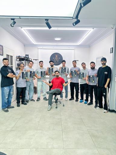 عکس آکادمی آرایشگری حسین صفارزاده