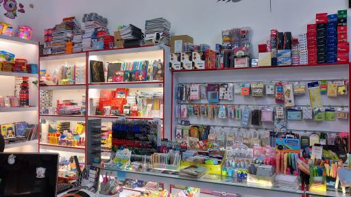 عکس تحریر کفشدوزک