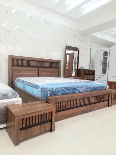 عکس گالری آزادی