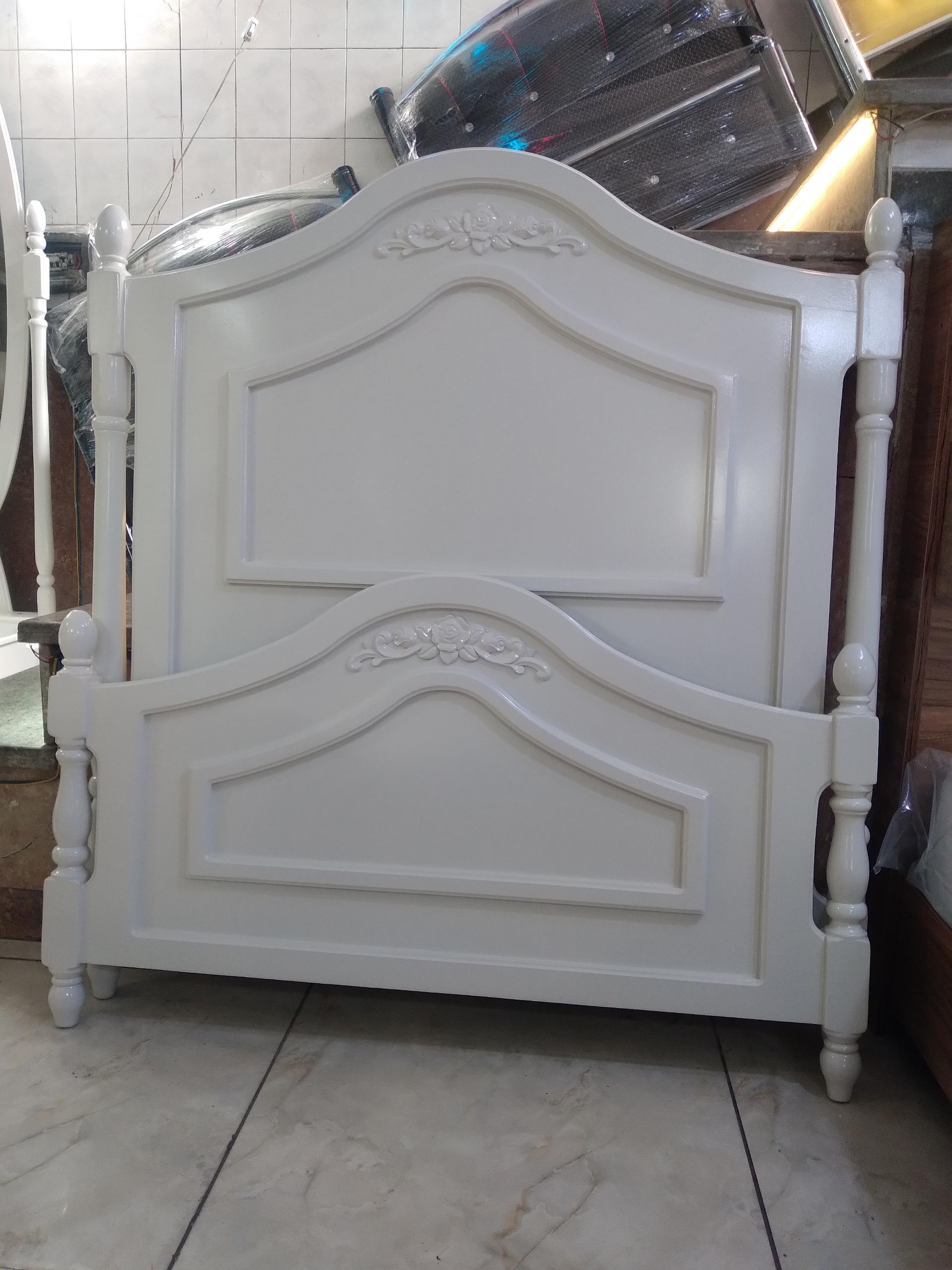 عکس گالری آزادی