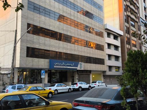 عکس گروه صنعتی مالی پردیس