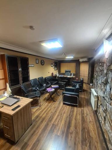 عکس دپارتمان مهندسین و مشاورین املاک ۱۹