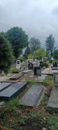 عکس آرامستان آقا مهدی آقا