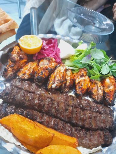 عکس کبابی امیران