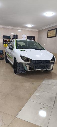 عکس مرکز خدمات زیبایی خودرو کاریزما 