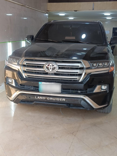 عکس مرکز خدمات زیبایی خودرو کاریزما 