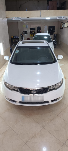 عکس مرکز خدمات زیبایی خودرو کاریزما 