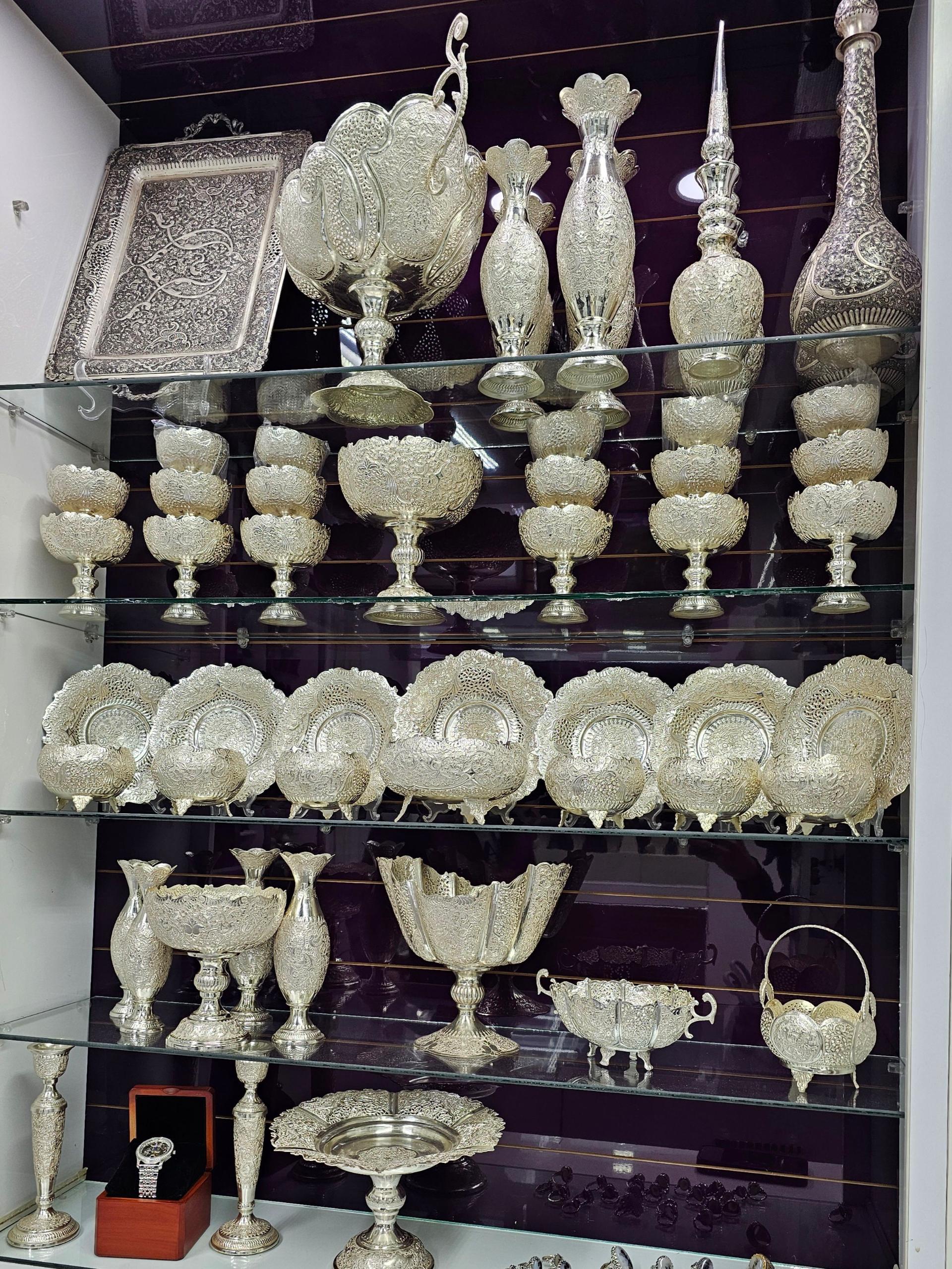 عکس نقره ولی‌بیک