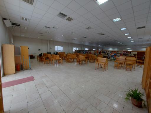 عکس کتابخانه مرکزی دانشگاه شهید عباسپور 