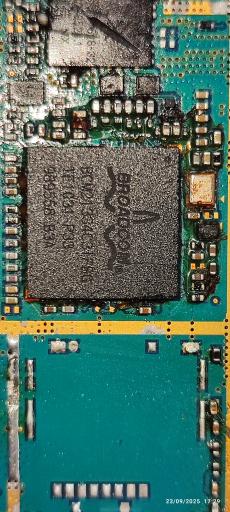 عکس آموزشگاه تعمیرات موبایل و رباتیک فیدار