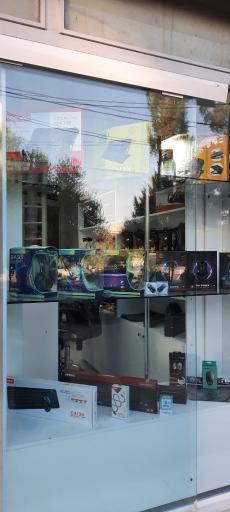 عکس کافی نت و خدمات کامپیوتری پرسین رایانه