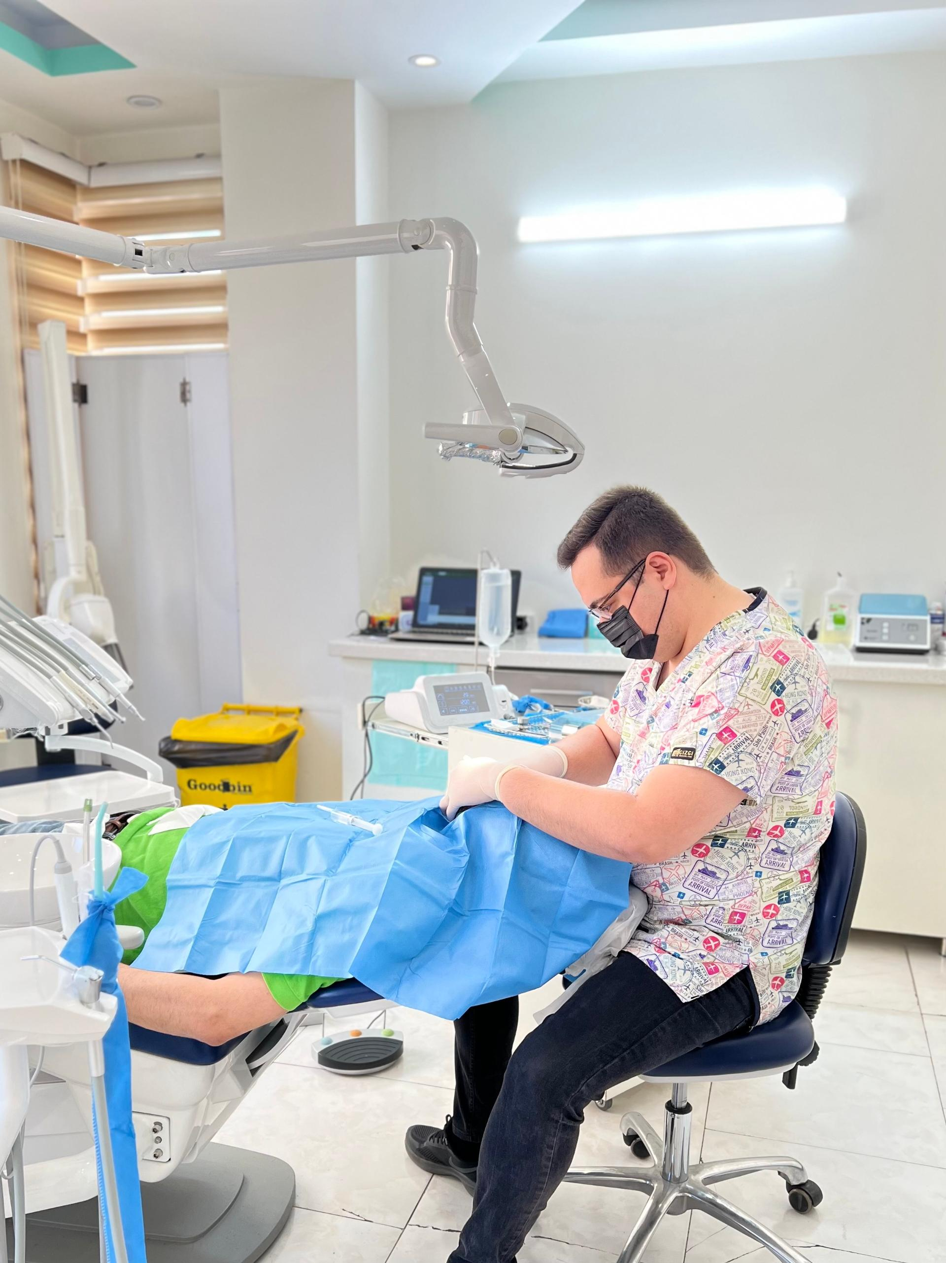 عکس مطب دندانپزشکی دکتر امیررضا محمدی