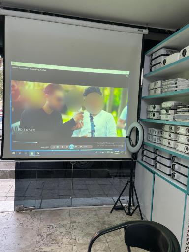 عکس ویدیو پروژکتور نورپردازان شرق