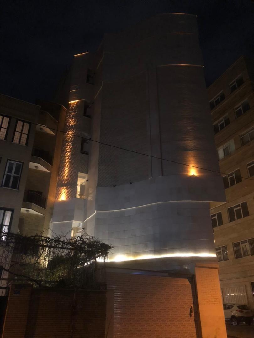 عکس ساختمان سپنج