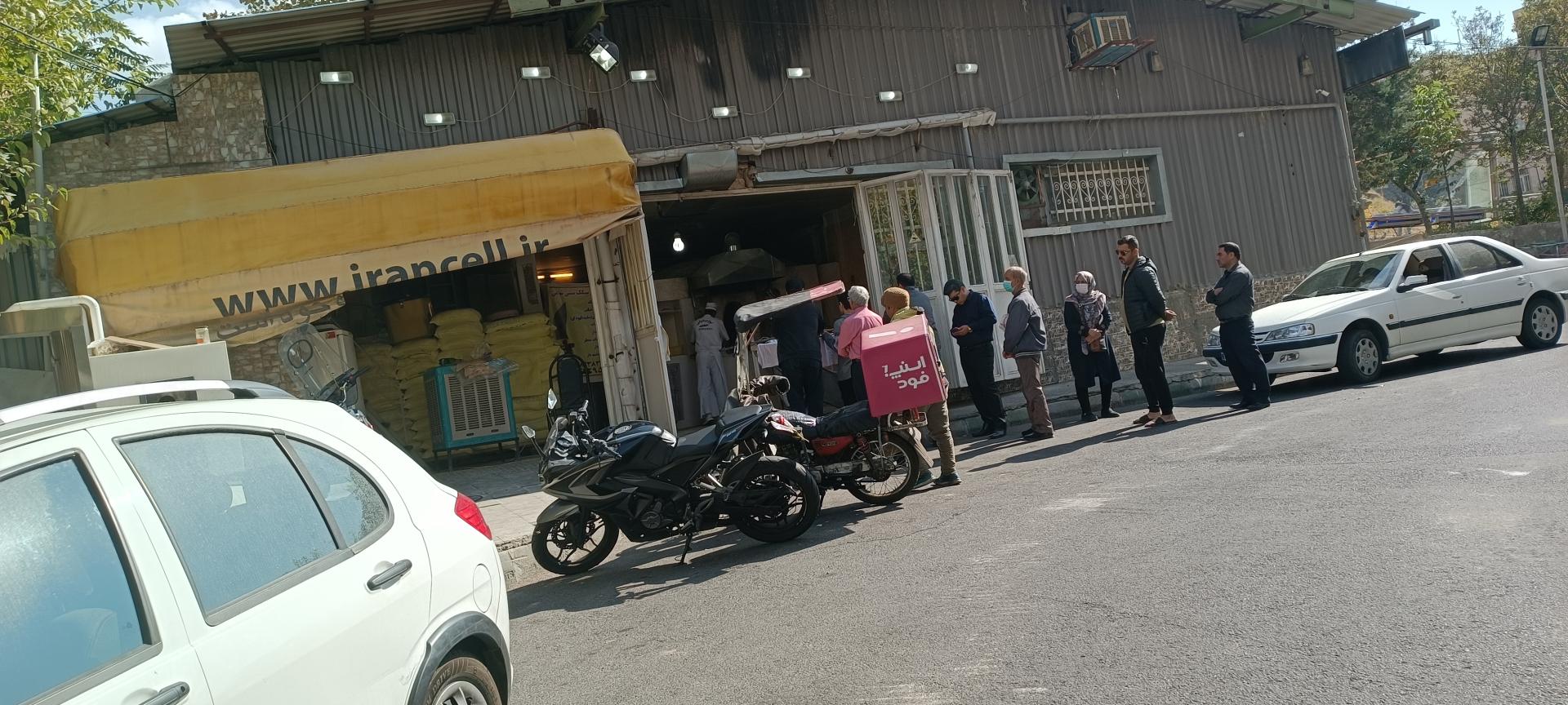 عکس نانوایی سنگک صدف