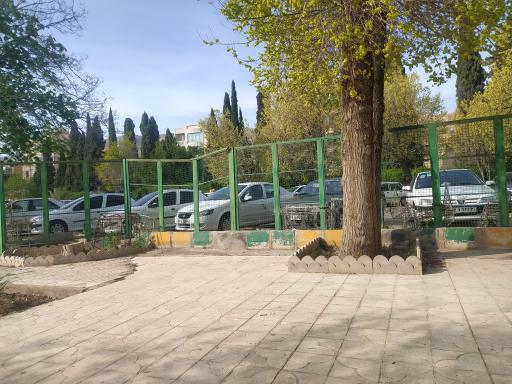 عکس پارکینگ عمومی پارک آزادی