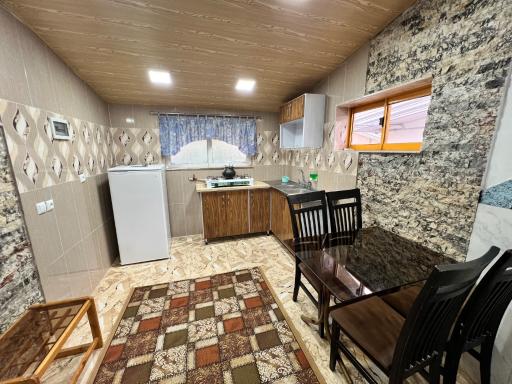 عکس متل خورشید