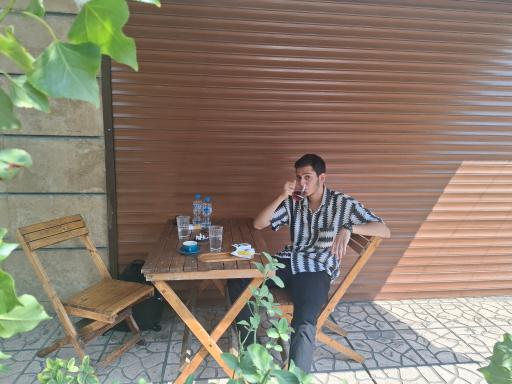 عکس کافه گاندا