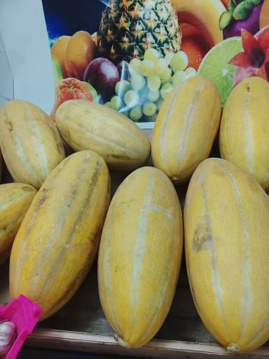 عکس میوه عباس زاده