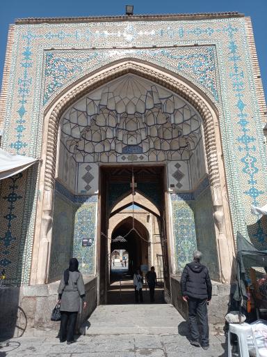 عکس گنبد خواجه نظام الملک