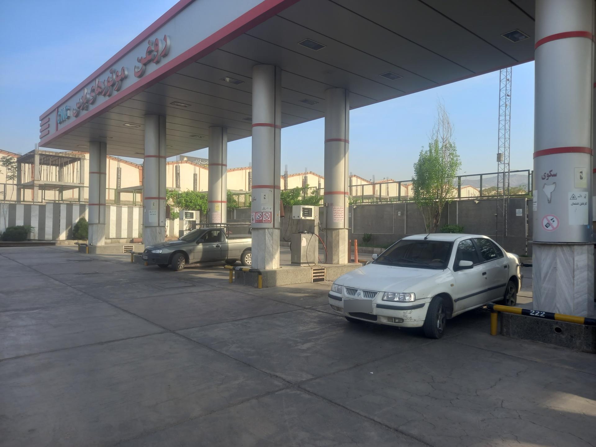 عکس پمپ گاز CNG