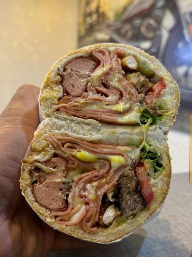 عکس ساندویچ مهدی