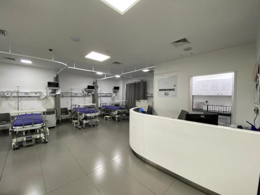 عکس بیمارستان فوق تخصصی آرام