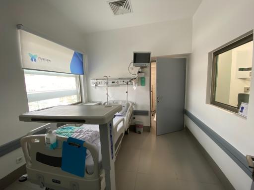 عکس بیمارستان فوق تخصصی آرام